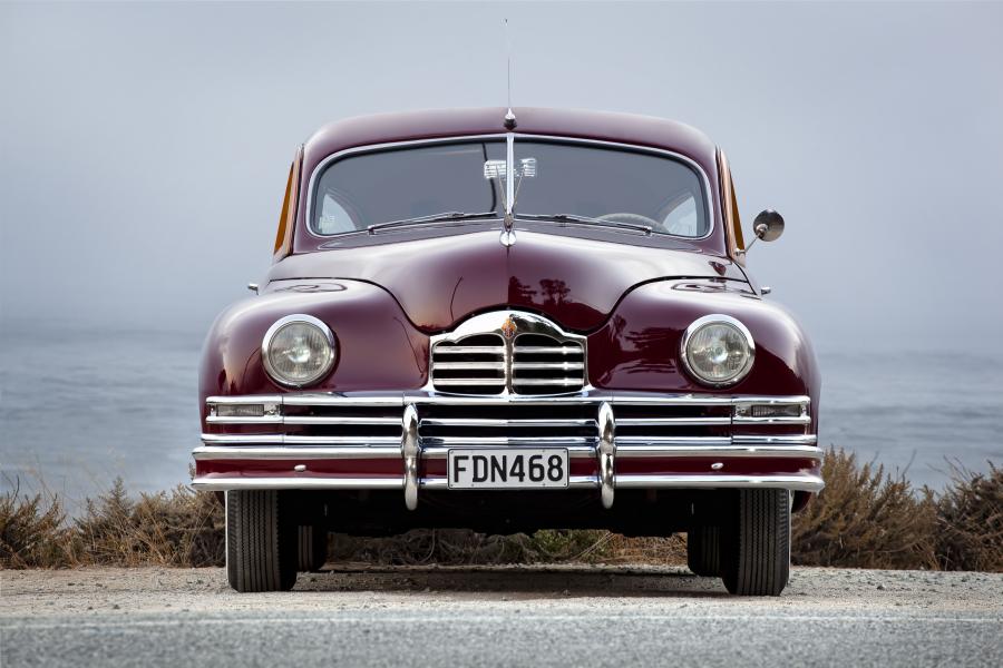  Packard Standard Eight Station Sedan 1948 года  (фото 23 из 36)